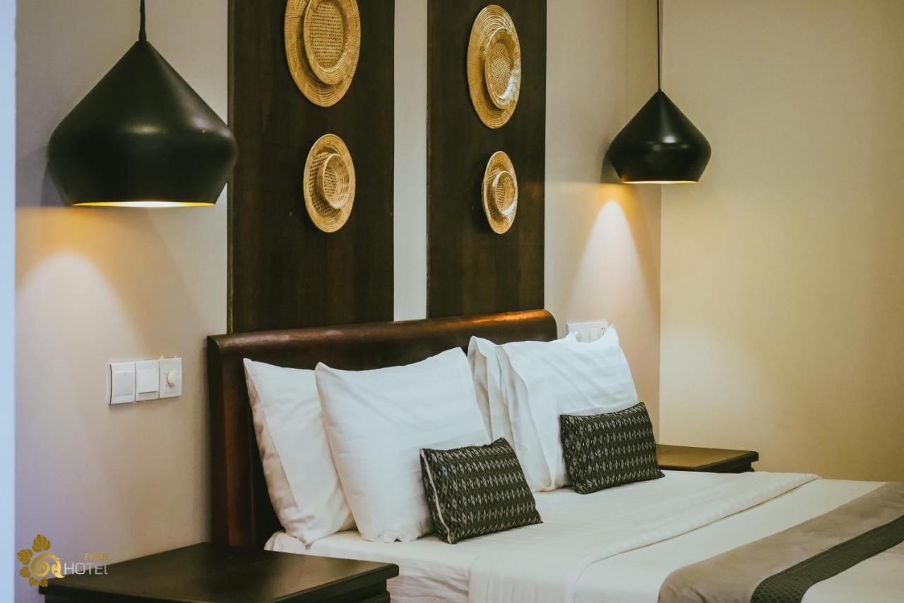 Hotel Five.S Kampot Esterno foto