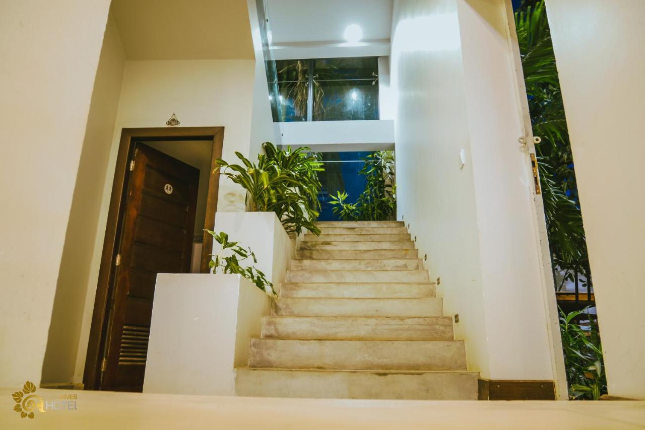 Hotel Five.S Kampot Esterno foto