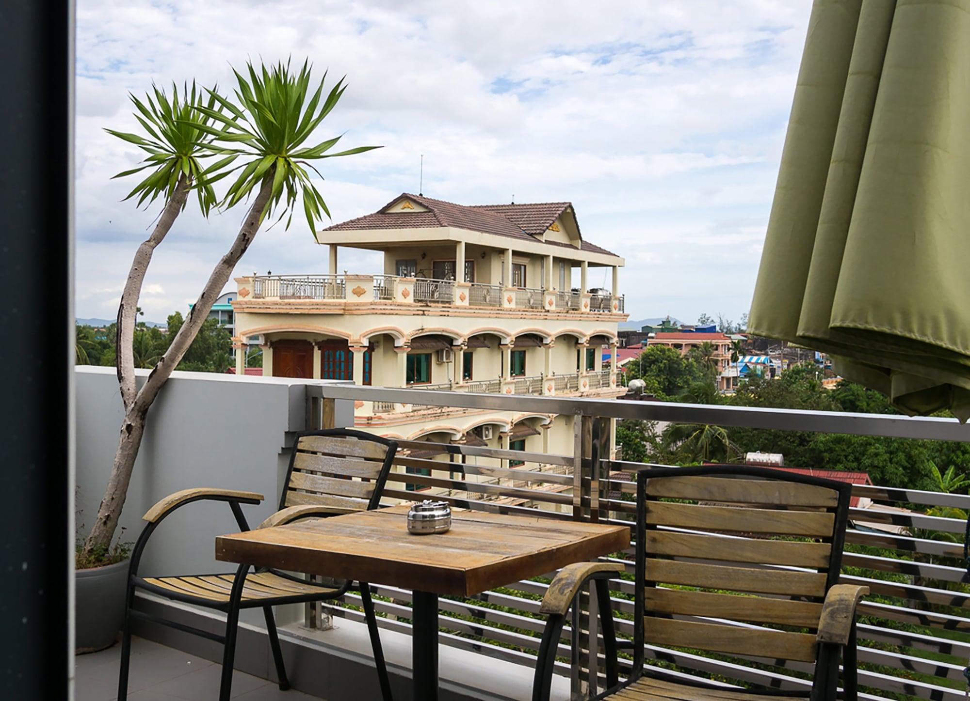 Hotel Five.S Kampot Esterno foto