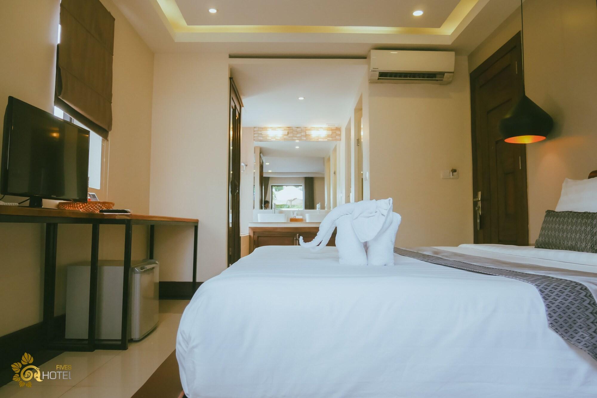 Hotel Five.S Kampot Esterno foto